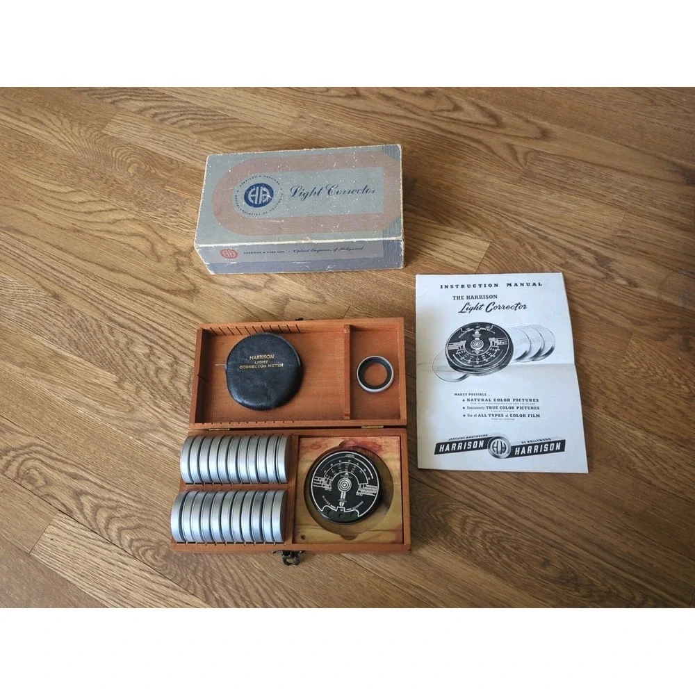 Vintage Old Harrison & Harrison Hollywood Light Corrector Set in Box